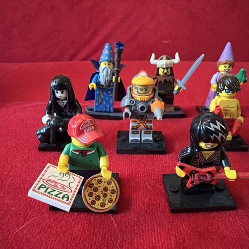 LEGO CMF Series 12 - Complete Set Of 16 Minifigures -