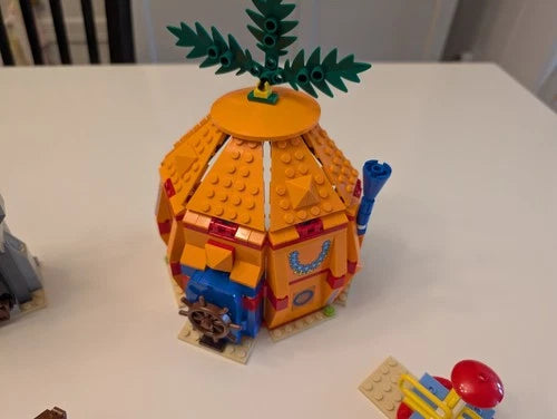 MEOW 3818 SpongeBob Bikini Bottom Undersea Party Complete Build No Minifigs