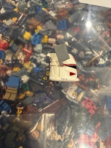 Lego Clone Commander Fox helmet 61189pb05 from SW0202 Rare Authentic A12