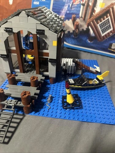 LEGO 4856 Spider-Man 2 Doc Ock's Hideout Vintage set 99% No Minifigures READ