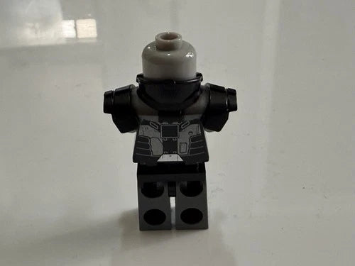 MEOW STAR WARS DARTH MALGUS SW 0413- NO CAPE, SMALL TORSO CRACKS