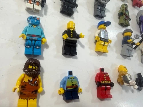 LEGO Minifigure Lot Star Wars Clone Trooper Robin Harry Potter Jurassic Castle