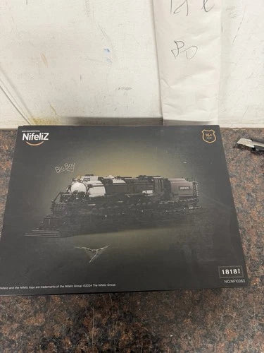 Nifeliz Big Boy Steam Locomotive Building Block Set 1818 PCS NF10263 Open Box