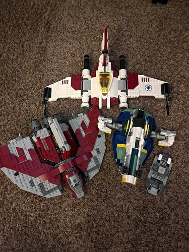 LEGO Star Wars Republic Attack Shuttle 8019 Bulk Lot Assorted Ships/Parts