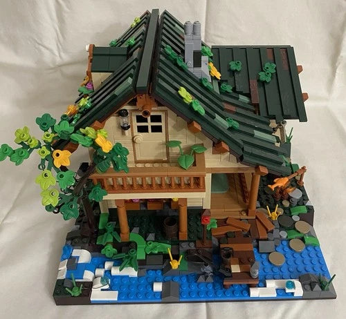 Lakeside Lodge