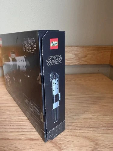 MEOW Darth Vaders Lightsaber GWP Star Wars Limited Edition (UCS Executor)