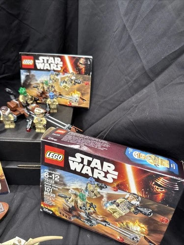 LEGO Star Wars 99-100% Complete Builds lot, with minifigures
