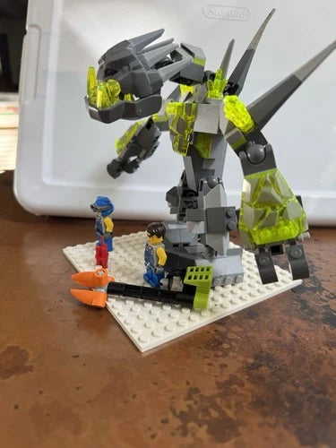LEGO 8962 Power Miners Crystal King 100% complete