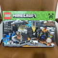 MEOW Minecraft The End Portal 21124 Complete Set (SEALED) 559 Pieces Ages 8+