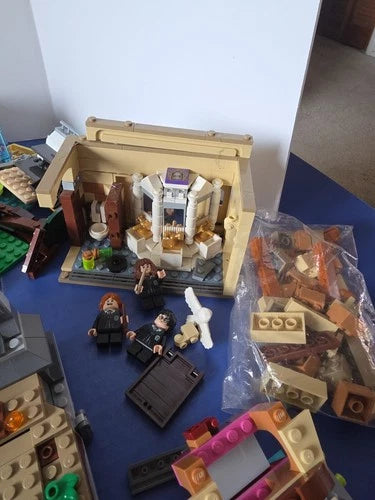 LEGO Bulk Parts & Pieces Lot 11 lbs w/ Minifigs H.Potter, Friends, Star Wars