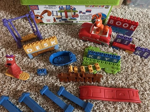 PBS MEGA BLOKS Word World House Construction Set. Full Set Of Bricks! WITH DVD!