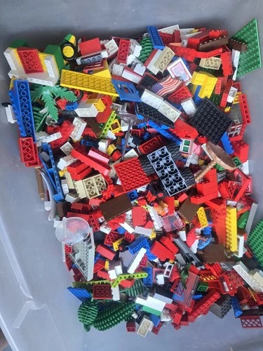 MEOW Bulk Lot 20 Lbs Mixed Bricks Plates Baseplates Trees Windows Doors Wheels