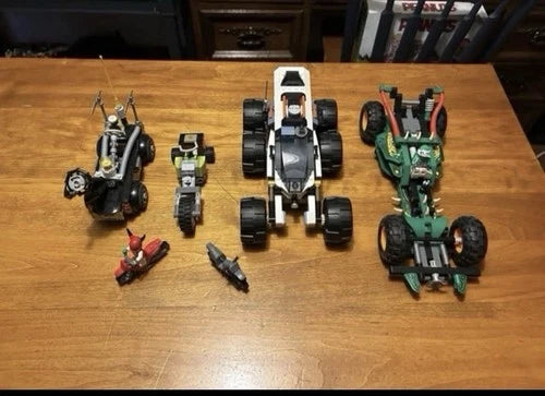 Lego HUNDREDS Of Loose Pieces And Vehicles Some Off Brand Compatible