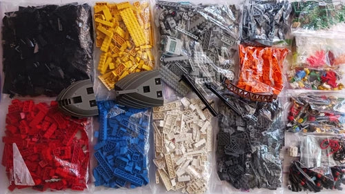 Large Bulk Lego Lot (5 lbs 4 oz) / Over 100 Figure Accessories / 26 Heads / More