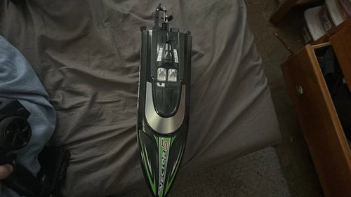 Vector S brushless RC boat