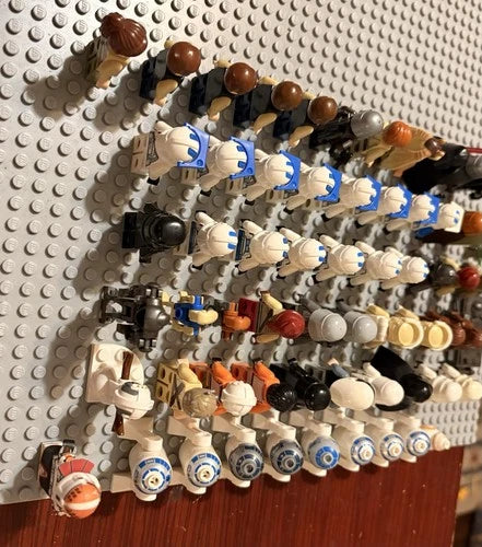 LEGO Star Wars minifigure lot 60+ minifigures. 1 Custom Printed On Lego