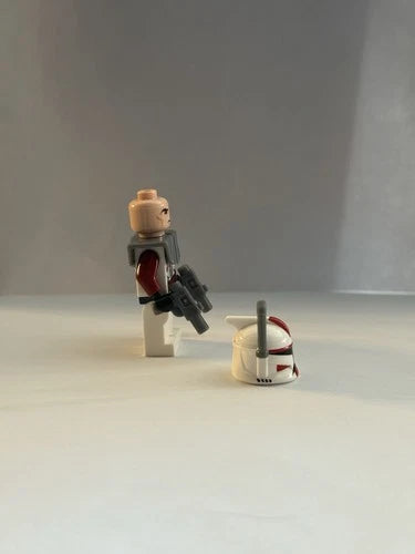 MEOW Star Wars Commander Fox SW0202A Phase 1 Clone Wars 2008 Minifigure Rare