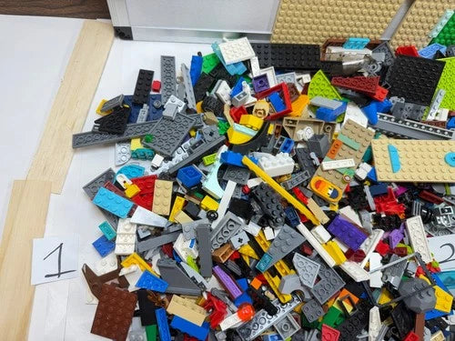 MEOW Lot 13 LB Minifigures Harry Potter Spider-Man Technic City Mega Bloks Halo