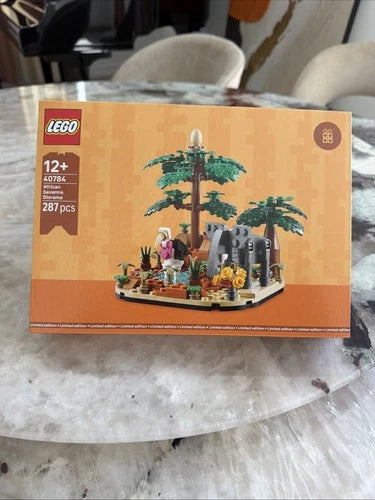 MEOW GWP Diorama Set - 4 Set In Series 40782/40783/40784/40785 New/Sealed