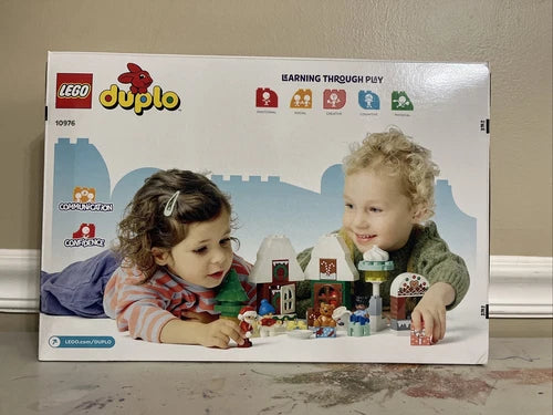 LEGO DUPLO: Santa's Gingerbread House (10976) New Factory Sealed