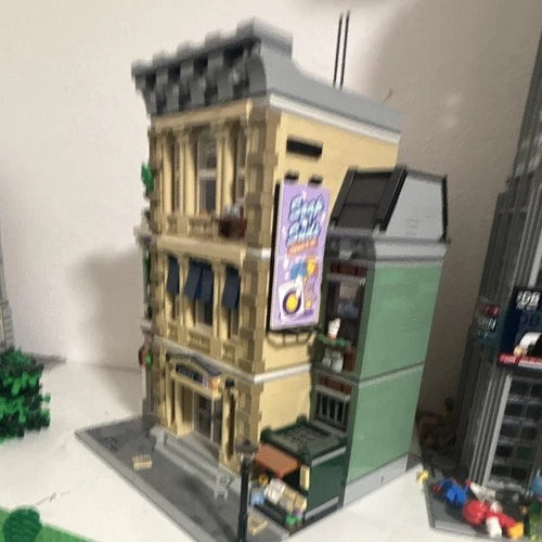 LEGO Icons Modular Buildings Police Station 10278 Complete Set 2923pcs 18+