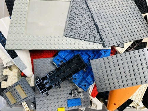 Lot Of 20 Lbs Pounds MEOW Large Small Parts Bricks Boats Airplanes Parts 1694