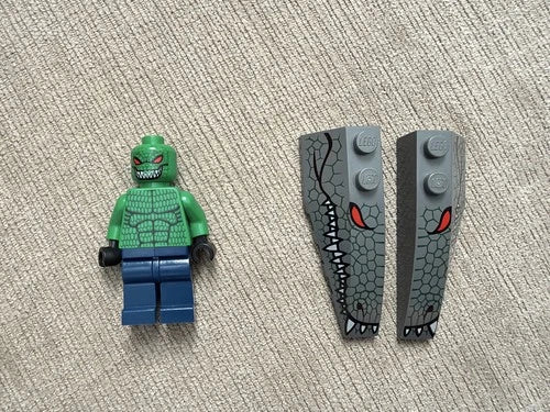 LEGO Batman Killer Croc 7780 2006 Minifigure + Accessories *see description*