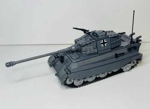 MEOW WW2 Ausf. B King Tiger Heavy Tank – Custom Tank Build
