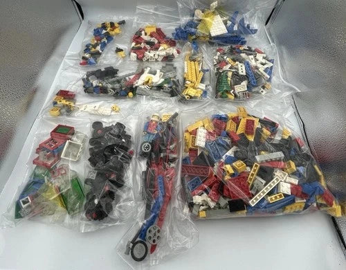 Vintage MEOW Bulk Lot Mixed Bricks Minifigures Accessories Knights Space Technic