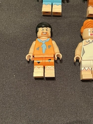LEGO 21316 The Flintstones Minifigure Lot (4)
