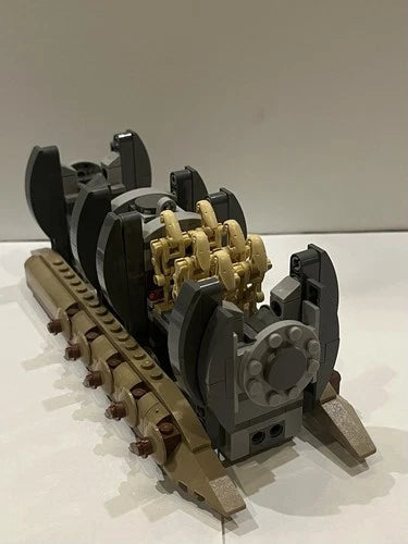 LEGO Star Wars Battle Droid Troop Carrier & 2 Homing Spider Driods Incomplete