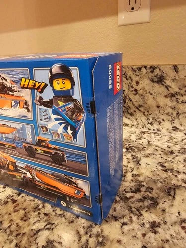 LEGO City: 4x4 with Powerboat (60085) Brand New Sealed Retired
