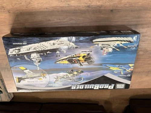 Mega Bloks ProBuilder P-51 Mustang 9780 Building Set 985pc Military Plane