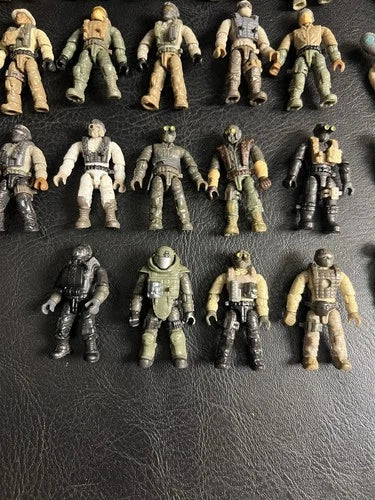Mega Bloks Construx Call of Duty 23 Lot Military Soldier Figure *4 Missing Parts