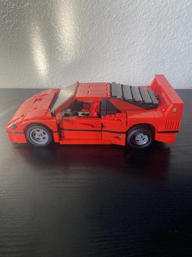 LEGO CREATOR EXPERT 10248 FERRARI F40. NEW, NO BOX