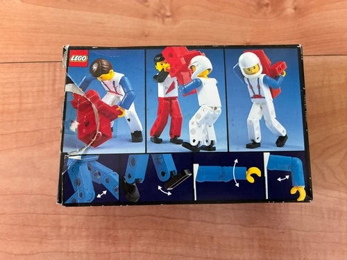 Vintage Lego 8712 The LEGO TECHNIC Team Minifigures / Figures _