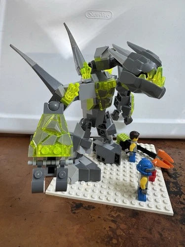 LEGO 8962 Power Miners Crystal King 100% complete