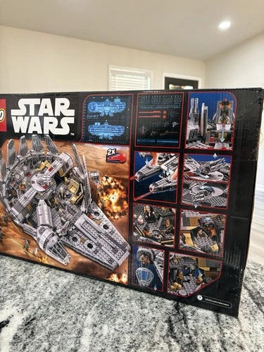 MEOW Star Wars: Millennium Falcon (75105)