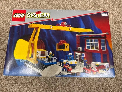 NEW LEGO 4555 Cargo Station 9V Trains 1995 Freight Loading Crane Sealed Retired