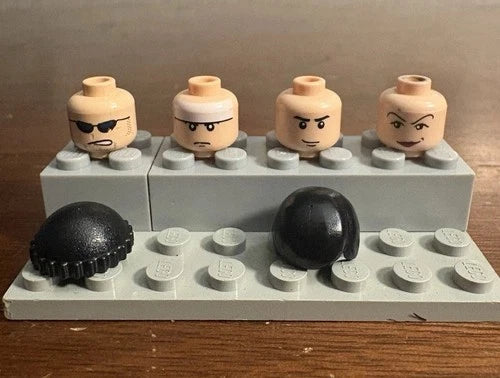 LEGO Batman 2006 Minifigure Head Lot Batman, Bruce Wayne, Catwoman And Henchman