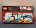 LEGODysner Pixa Cars 2 Tokyo Pit Stop (8206) Luigi and Porsche 911