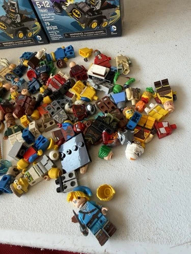 LEGO DC Super Heroes Batman vs Catwoman Mighty Micros Lot & Loose Legos Bundle
