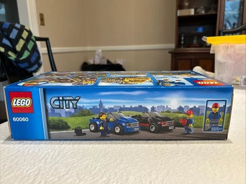 LEGO CITY: Auto Transporter (60060) Ages 5-12 350 Pieces
