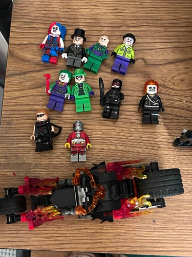 Lego Minifigure Lot marvel and dc