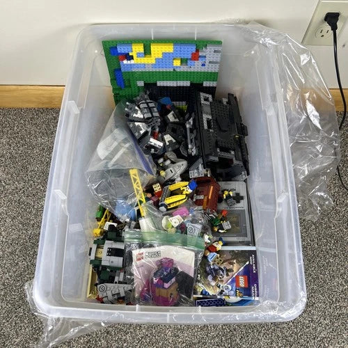 MEOW Mixed Lot Incomplete Sets Star Wars Batman Nintendo Gameboy Minifigs