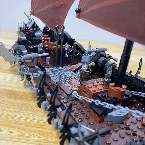 CUSTOM BLOCKS Pirate Ship Ambush (79008) ALL FIGURES