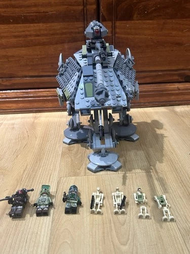 MEOW Star Wars AT-AP Walker 75234 Used - Great Condition ALL MINIFIGURES
