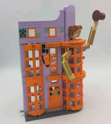 LEGO Harry Potter Diagon Alley Weasleys Wizard Wheezes 76422 INCOMPLETE