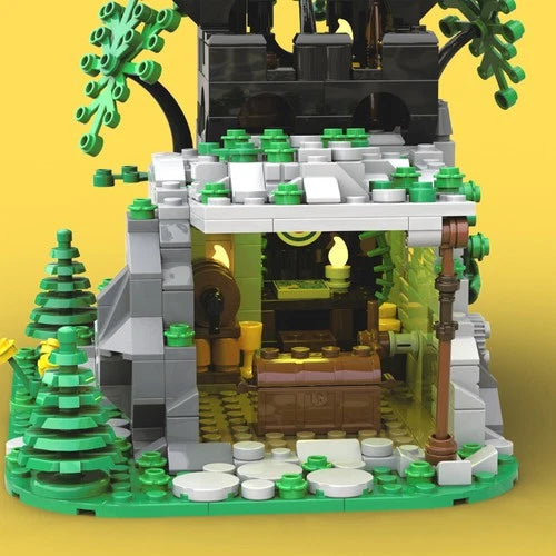 Outpost Castle Remake Model 647 Pieces Historical Building Blocks