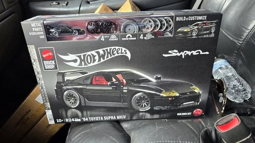 Hotwheel LEGO Brick Shop 94 Toyota Supra MkIV Building Set